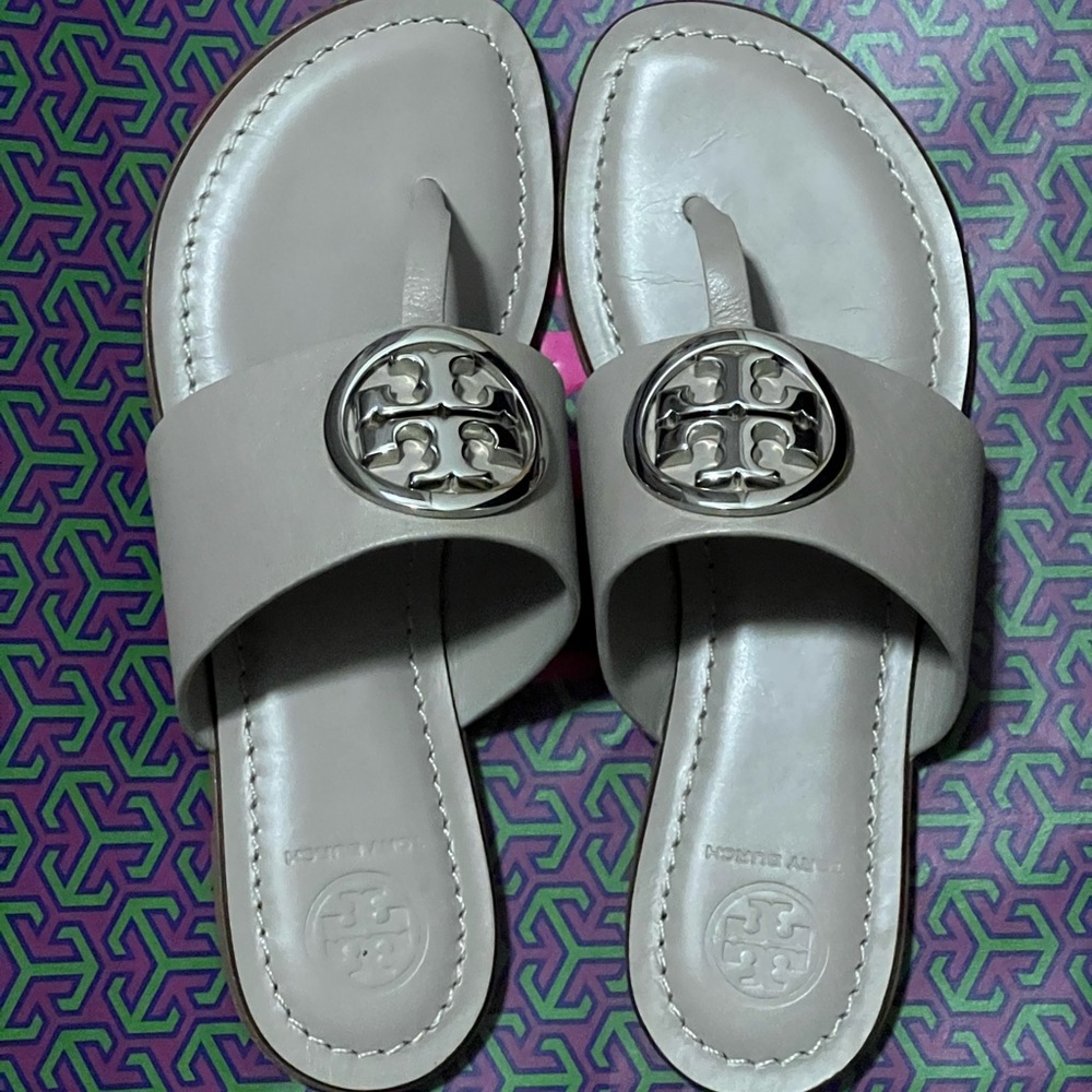 Tory Burch Benton Band Flat Sandals Gray with Silver logo